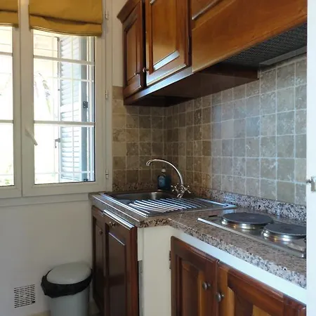 Apartmanhotel Villa Playa Del Sol Saint Tropez *