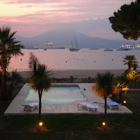 Apartmanhotel Villa Playa Del Sol Saint Tropez *